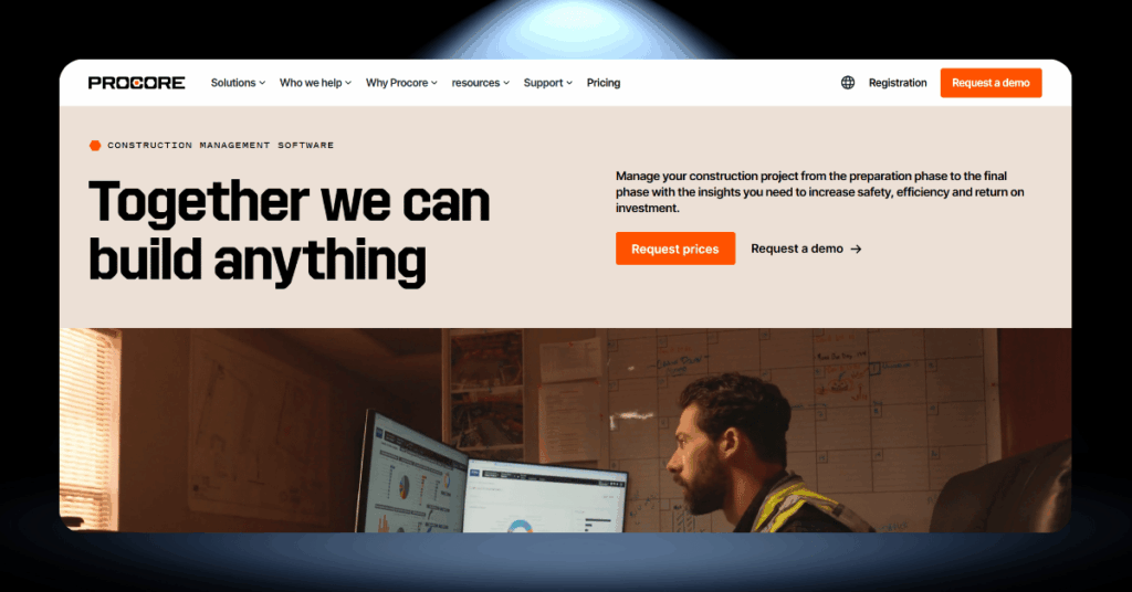 HubSpot full CRM page for construction businesses with options to get started free or request a demo